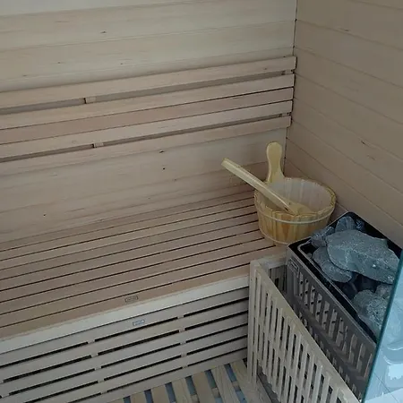 Hedonic Wellness * Ni