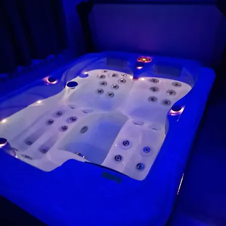 Appartamento Hedonic Wellness *