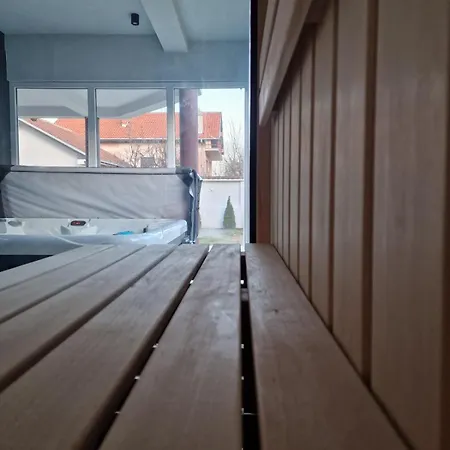 Hedonic Wellness Appartamento *