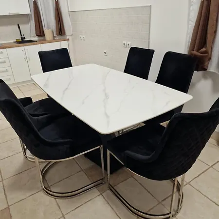 Hedonic Wellness Appartamento *