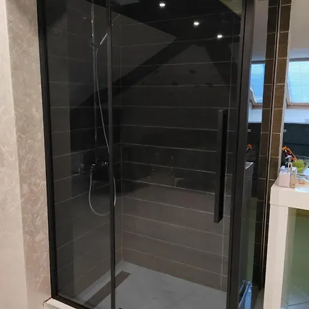 Appartamento Hedonic Wellness Ni